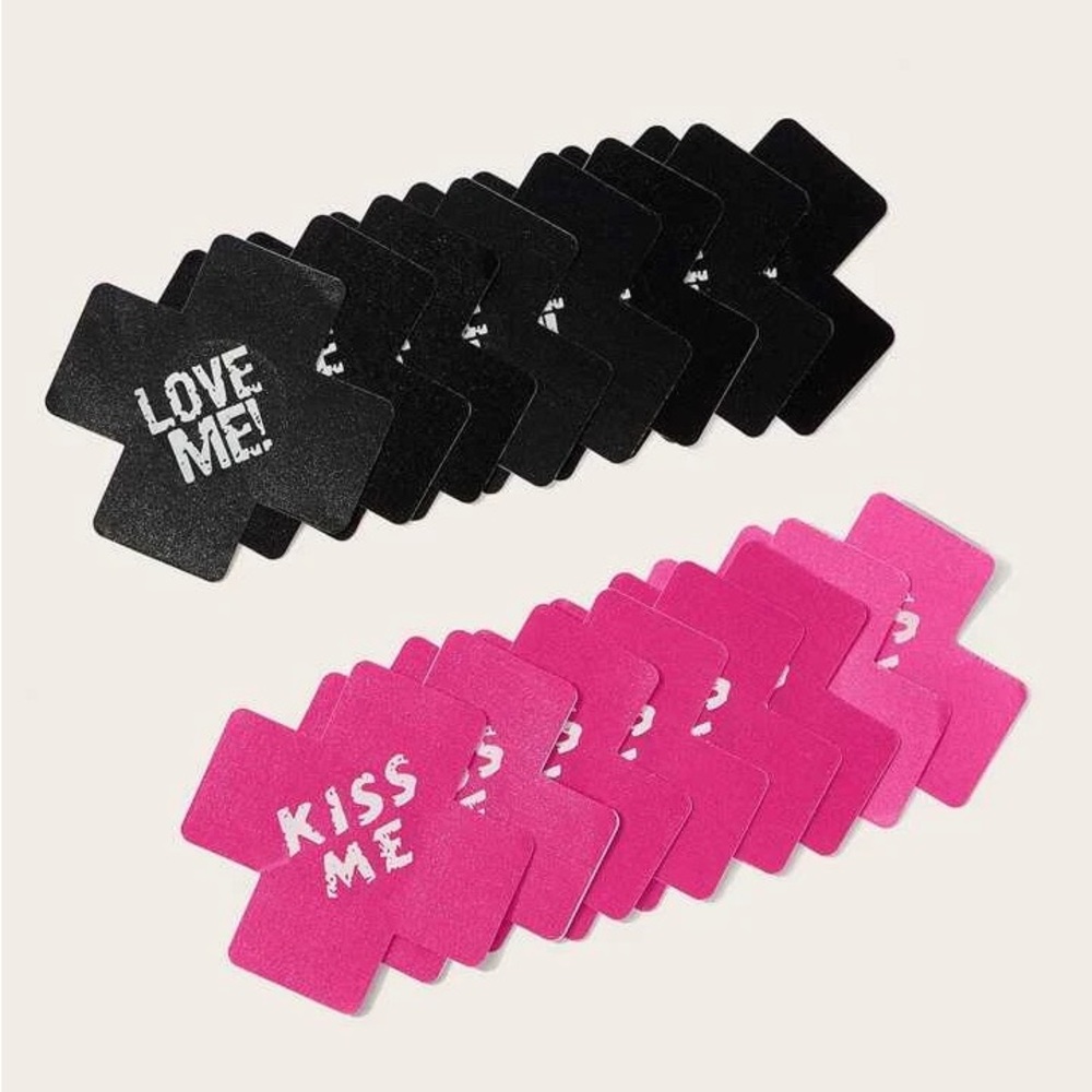 8 pairs Letter Graphic Nipple Cover